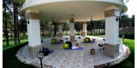 Turistlər bu rayona axışır - HOTELLƏR 30-200 MANATDIR