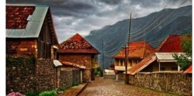 Kənd evləri otellərin puluna şərik çıxıb