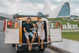 Təkərli evdə səyahət edənlər: Biz xoşbəxtliyin sirrini tapdıq - MÜSAHİBƏ