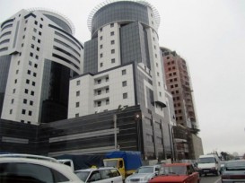 Bakıda hoteldə faciə: Yaralanan var