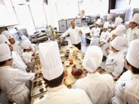 Azərbaycanda beş yeni peşə məktəbi - QƏBUL BU İLDƏNDİR