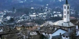 Bu kəndə köçən 10 min dollar alır - FOTO