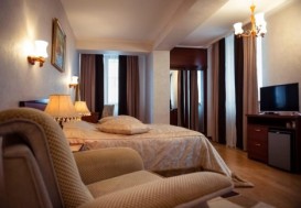 "Ganjali Plaza Hotel" işçi axtarır - VAKANSİYA