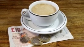 Ofisiant işi: "Müştərinin cibini boşaltmaq mənim vəzifəmdir"