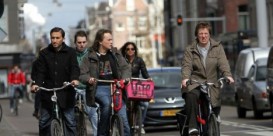 Bu şəhərdə avtomobildən çox velosiped var