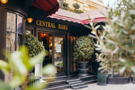 "Central Baku" işçi axtarır - VAKANSİYA