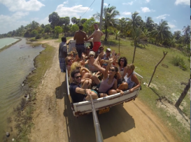 200 günə dünyanı gəzdi – FOTOLAR