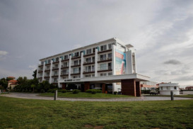 "Sea Breeze Resort & Residences" işçi axtarır - VAKANSİYA