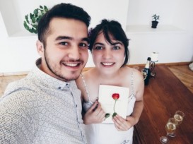 Azərbaycanlı cütlük xaricdə 10 dəqiqəyə evləndi