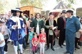 Şəkidə “Avropa şəhərciyi” açıldı - FOTOLAR