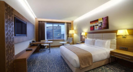 "Holiday Inn Baku" işçi axtarır - VAKANSİYA