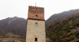 Dünyada məşhur olan filmin çəkildiyi, haqqında rəvayətlər gəzən "Sumu qala" 