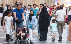 Bakıda turistin 1700 dollarını ogurladılar