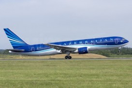 AZAL 3 istiqamətə uçuşların vaxtını dəyişib